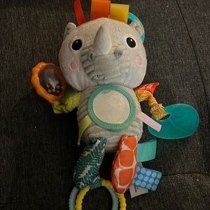 Toys are us rhino shaker